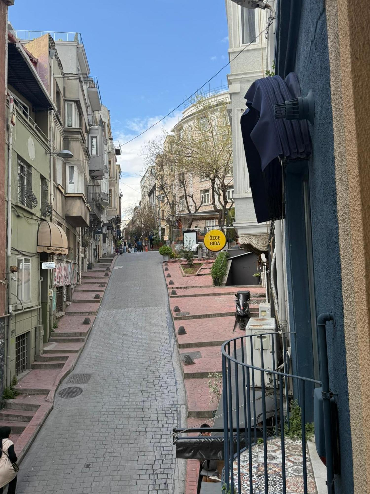 Gunes Hause Istanbul Eksteriør billede